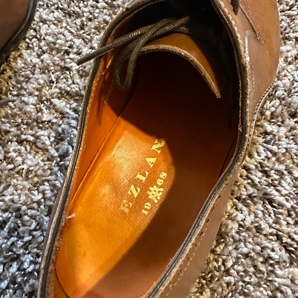 Mezlan Dress Shoes - Picture 2 of 4